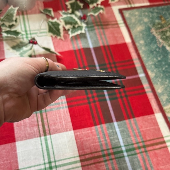 Tory Burch Black Leather Wallet with Gold Logo - Picture 13 of 13